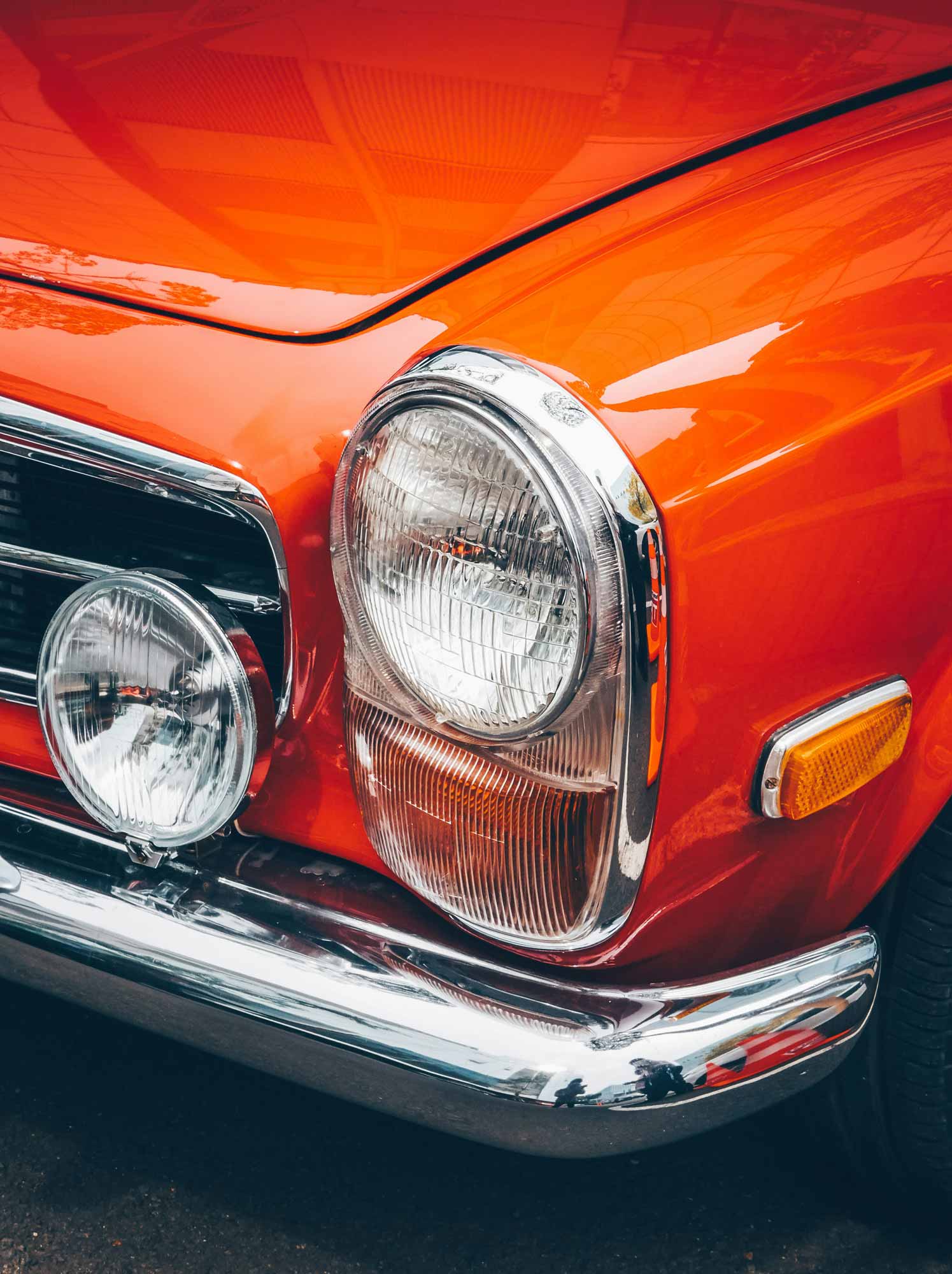 Headlight Restoration Service
